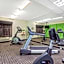 La Quinta Inn & Suites by Wyndham Birmingham Homewood