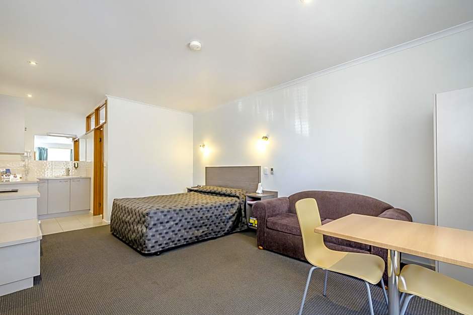 Werribee Motel and Apartments