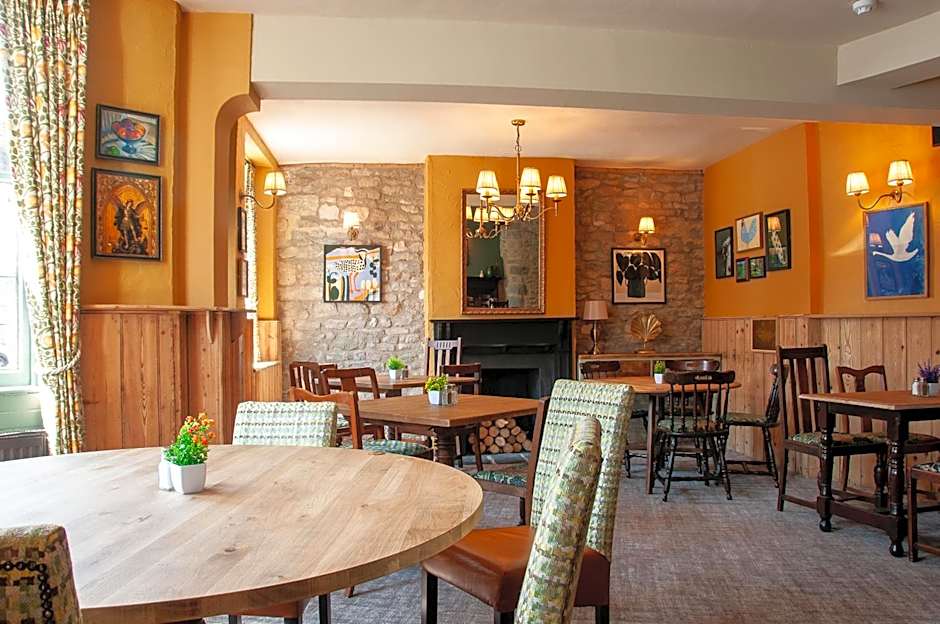 George Inn, Mere