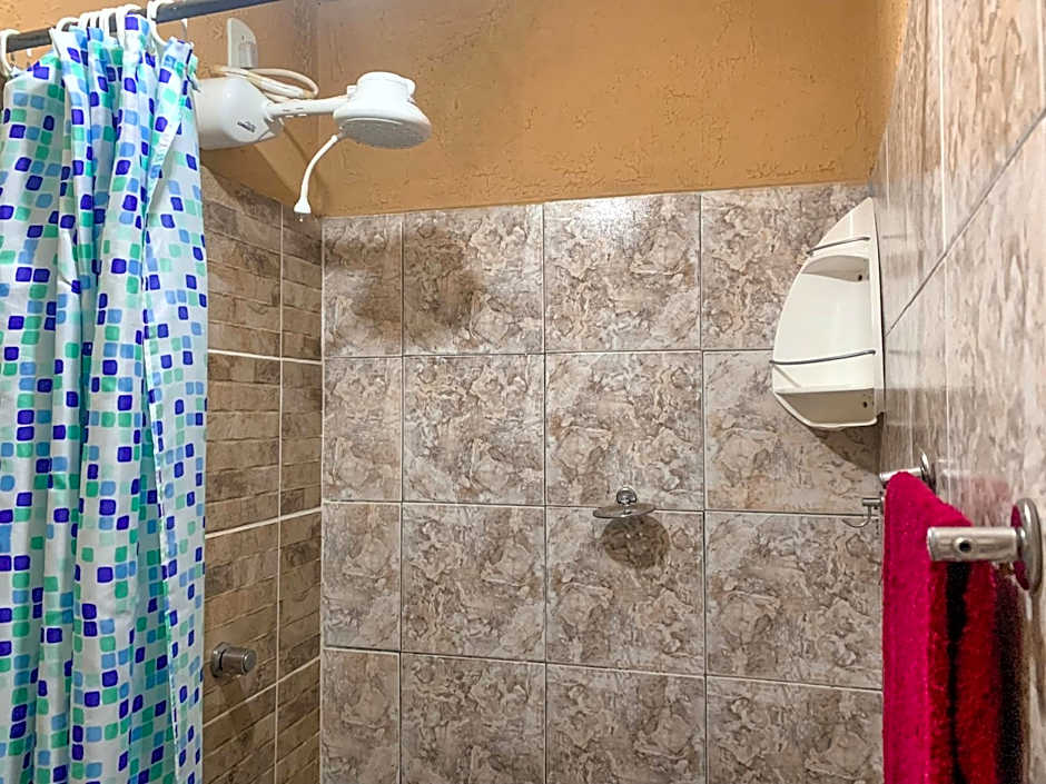 Pousada Aconchego - Suítes Rústicas e Privativas