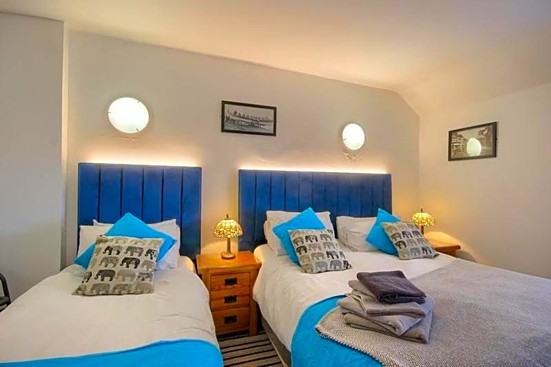 Smugglers Luxury Accommodation