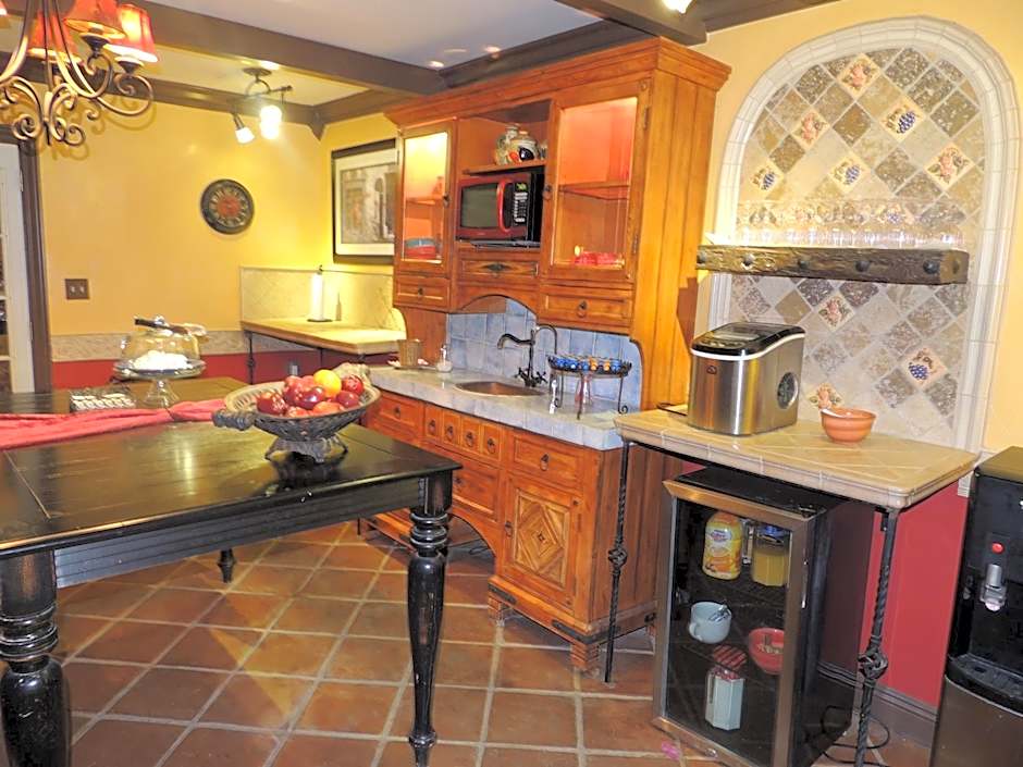 Tuscan Springs Hotel & Spa
