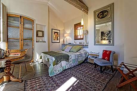 Double or Twin-Superior-Private Bathroom-Les Jardins d'Eden