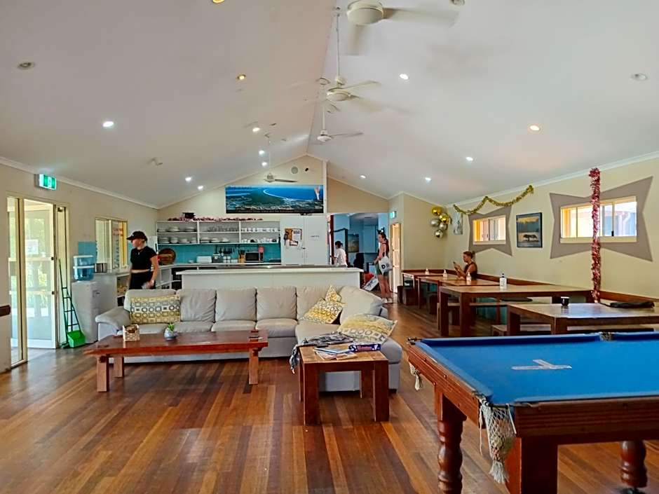 Flashpackers Hervey Bay Hostel