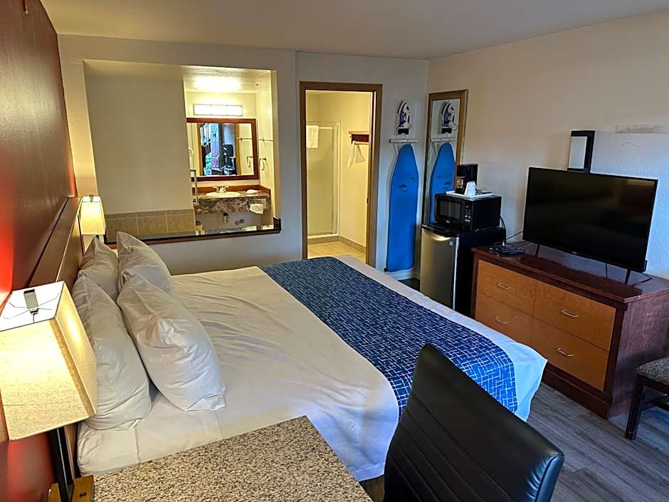 Econo Lodge Edmonds North Seattle