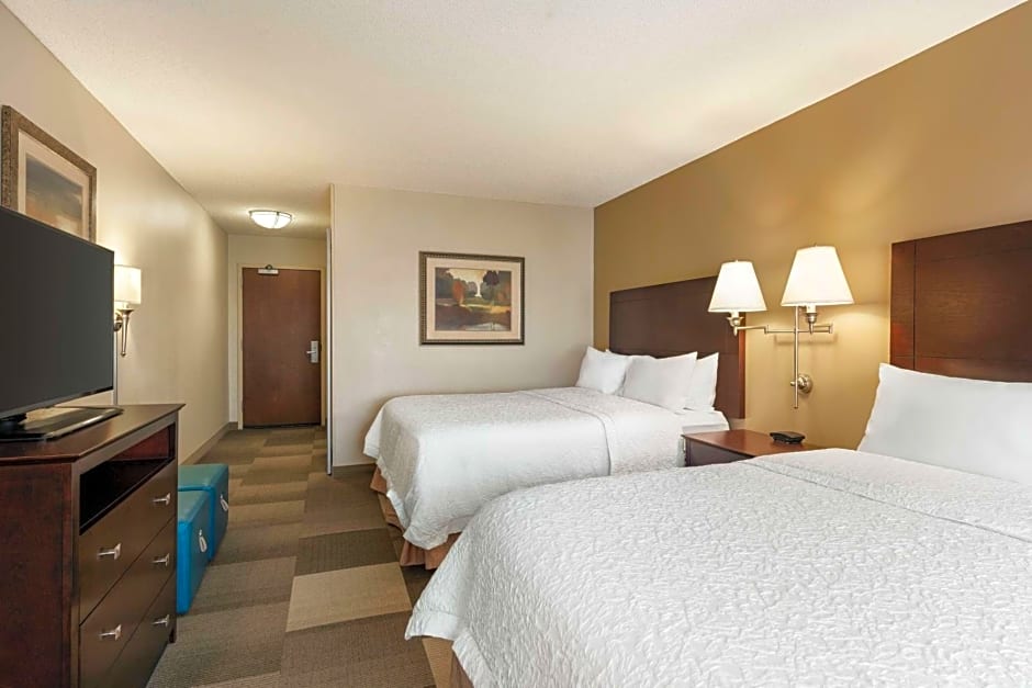 Hampton Inn By Hilton & Suites Atlanta Airport West/Camp Creek Pkwy