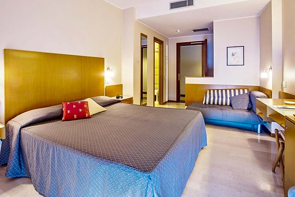 Hotel Tirreno