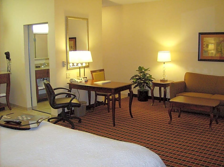 Hampton Inn By Hilton & Suites Dayton-Airport