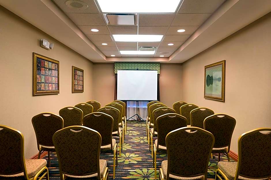 Hampton Inn By Hilton Bellevue