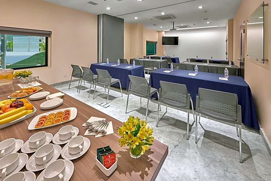 SJ Grand Hotel Monterrey