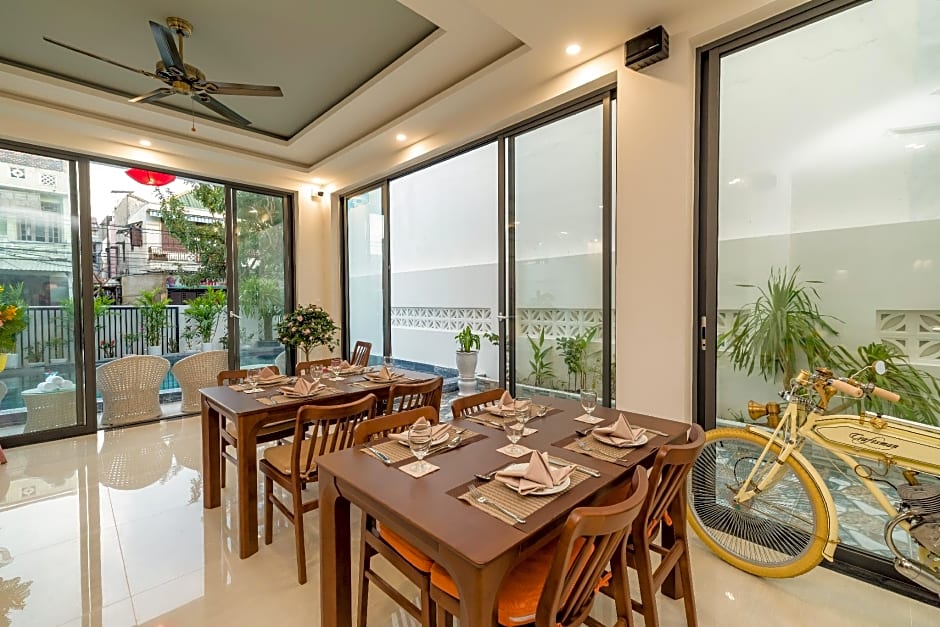 Babylon Hoi An Central Villa