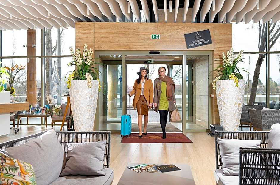 Pangea Hotel