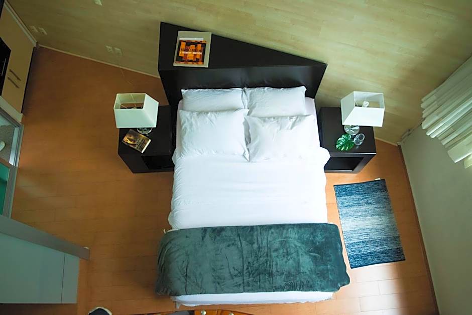 Giakor Suites - Gran Jardín