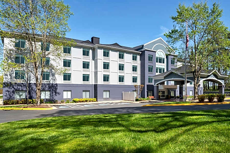 Holiday Inn Express Richmond-Brandermill-Hull Street By IHG