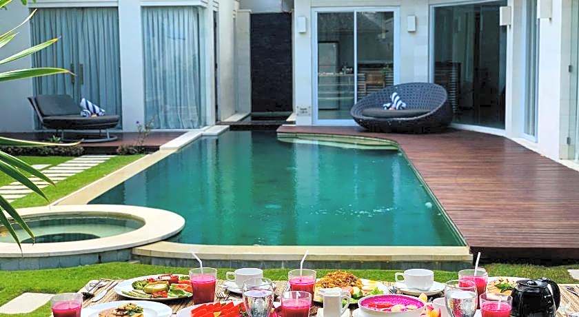 Villa DeDayuh Seminyak