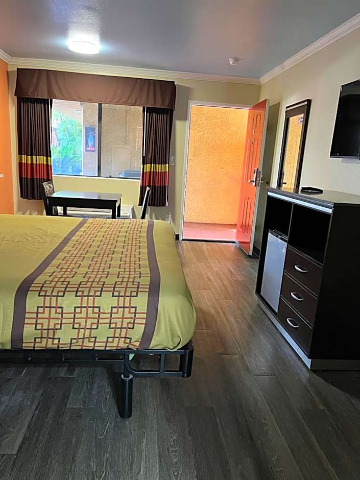 Rivera Motel - Pico Rivera