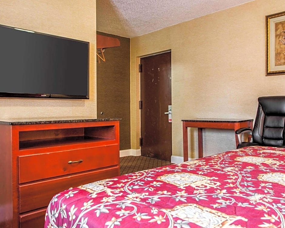 Rodeway Inn Paterson