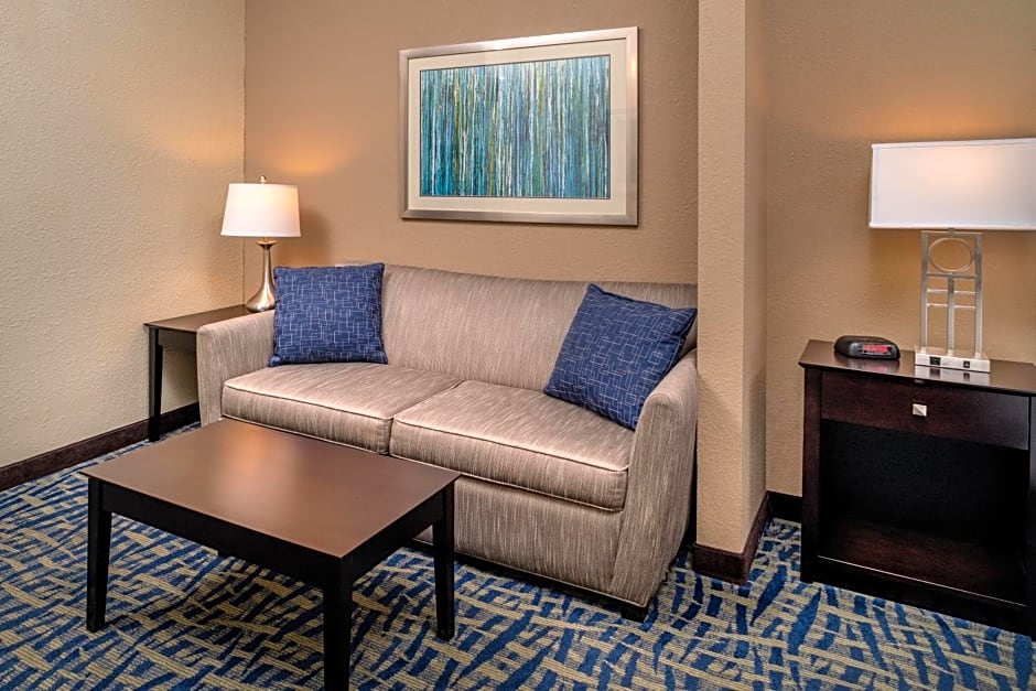 Holiday Inn Express & Suites Lebanon By IHG