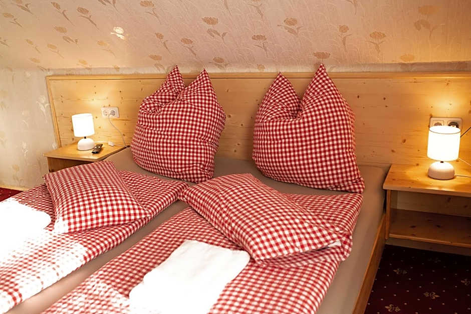 Rösslgut Bed & Breakfast