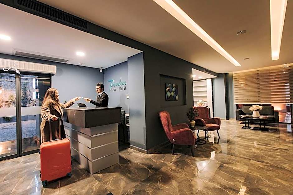 Peerless Villas Hotel