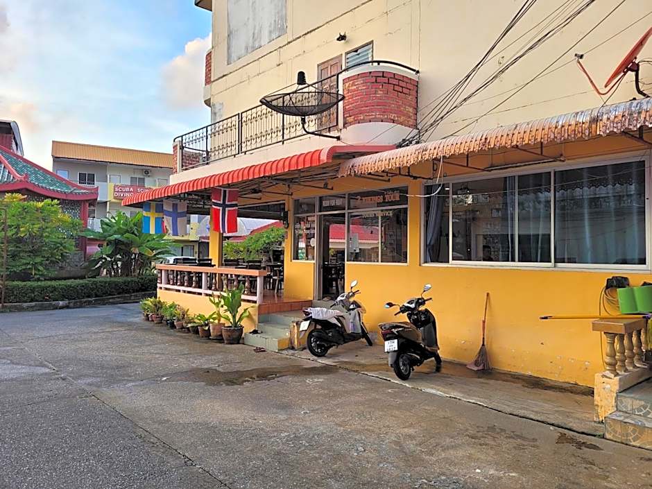 2 Vikings Guesthouse