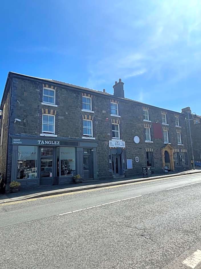 Hampton Hotel & restaurant