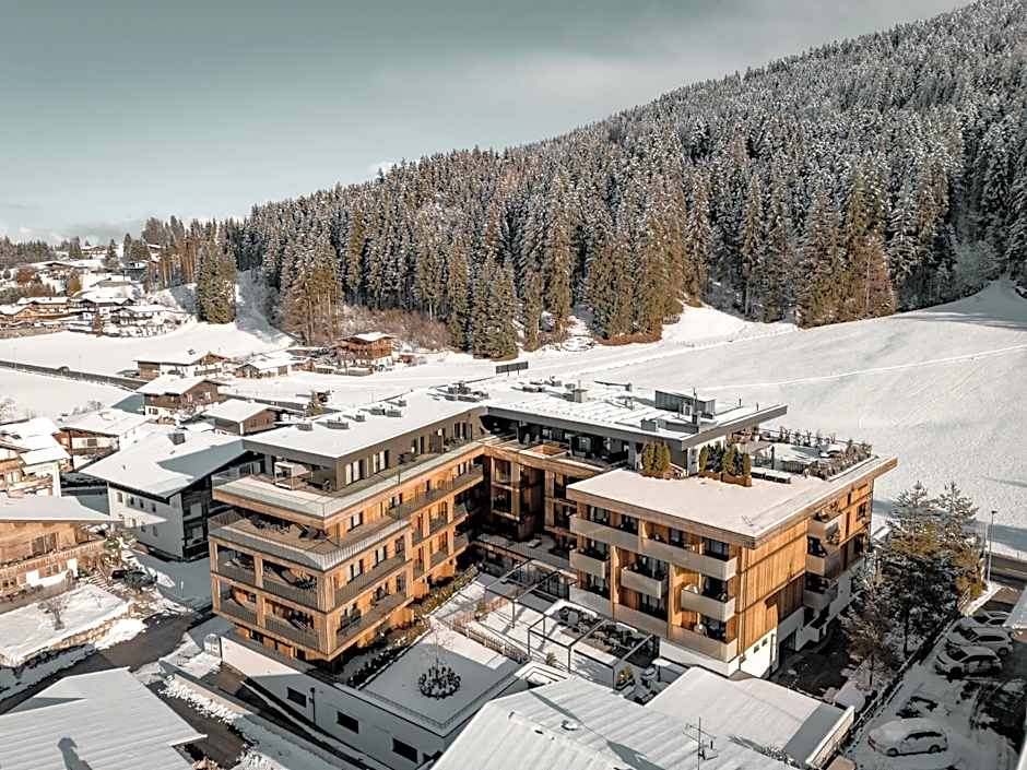 AlpenParks Hotel & Apartment Taxacher