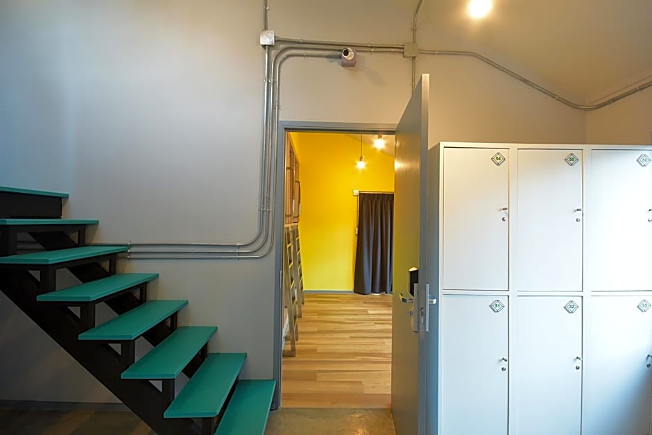 The Chatbox Silom Hostel