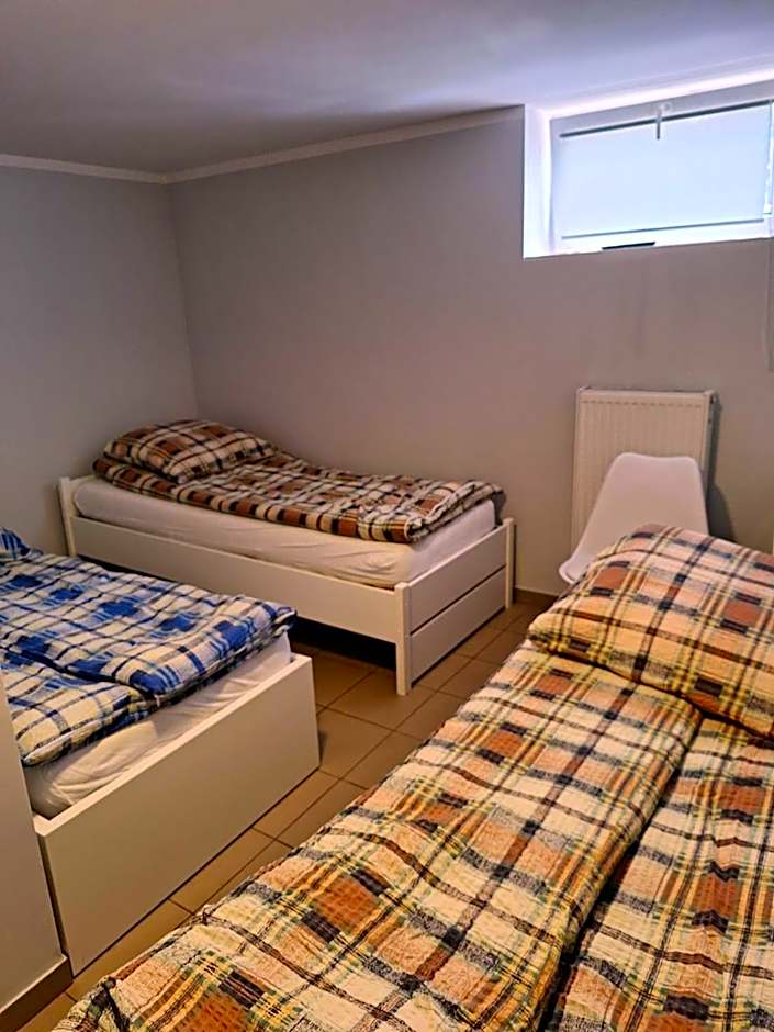 POKOJE -KWATERY Chodecz Waryńskiego 2A