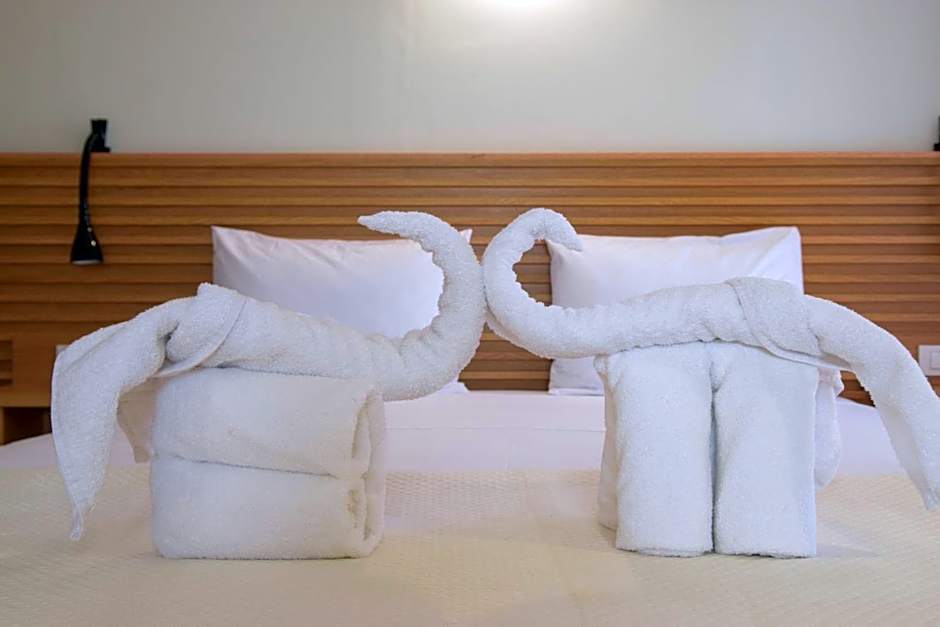 Mithos Premium Rooms