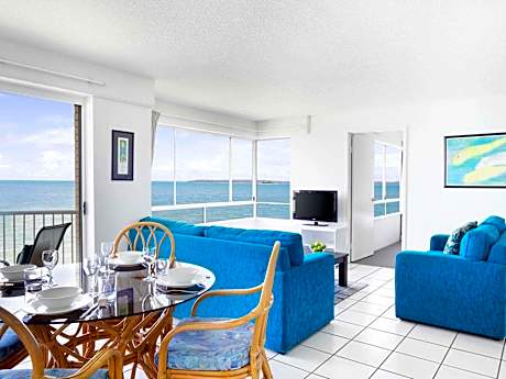 3 Bedroom Apartment - Whale Watching Special