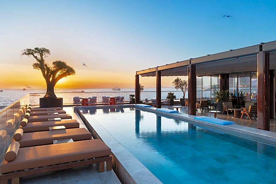 Izmir Marriott Hotel