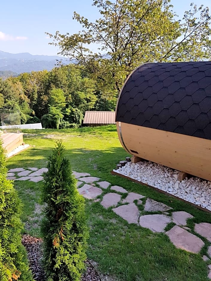 AGRITURISMO La Giasena