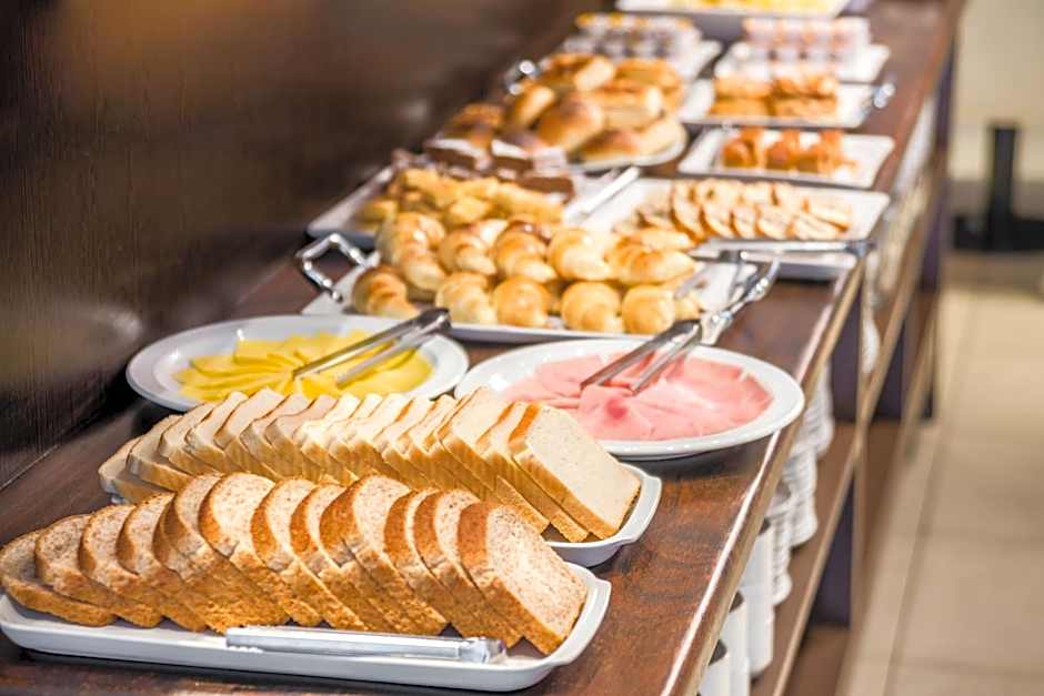 Montañas Azules Apart Hotel