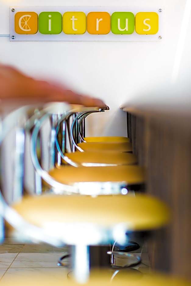 Golden Tulip Dar Es Salaam City Center Hotel