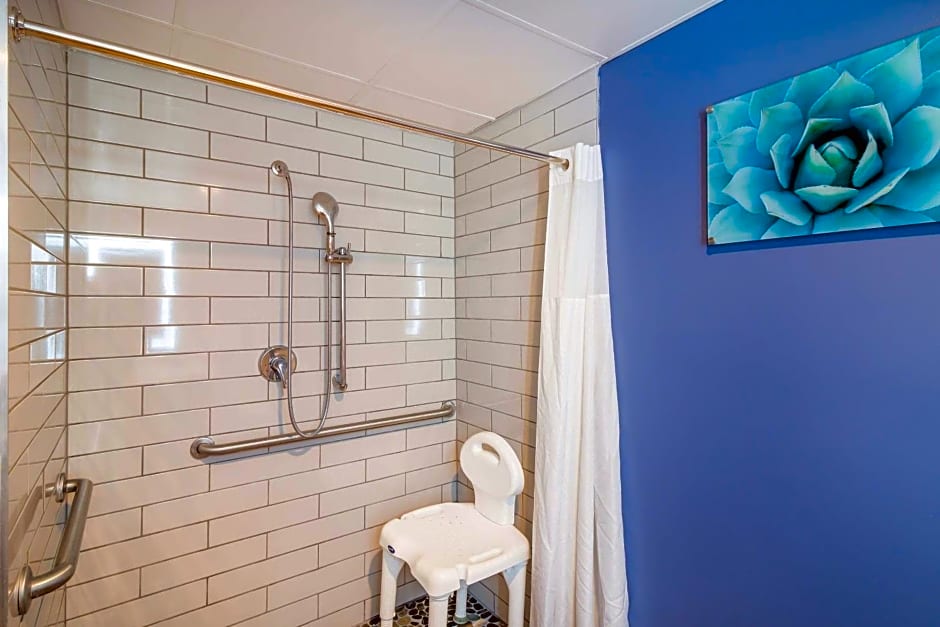 Quality Inn near MCAS Cherry Point