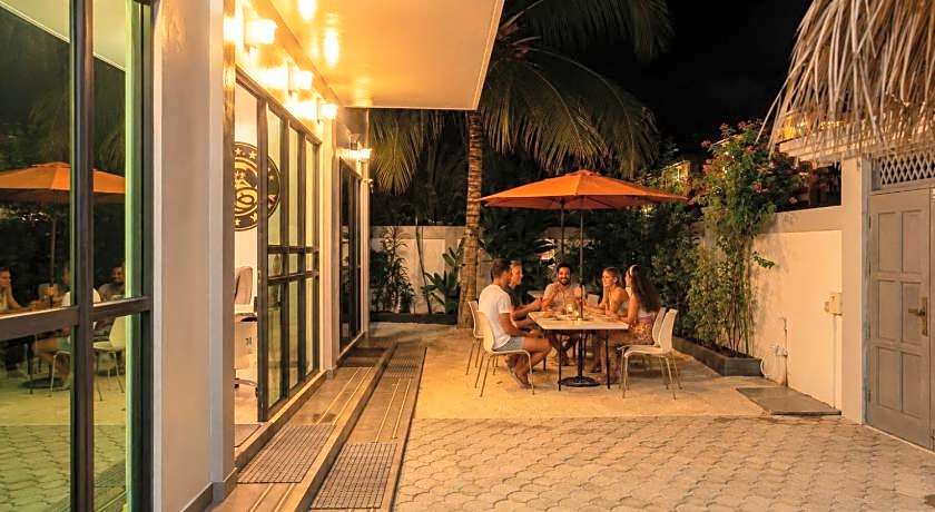 SIS Tourist Villa