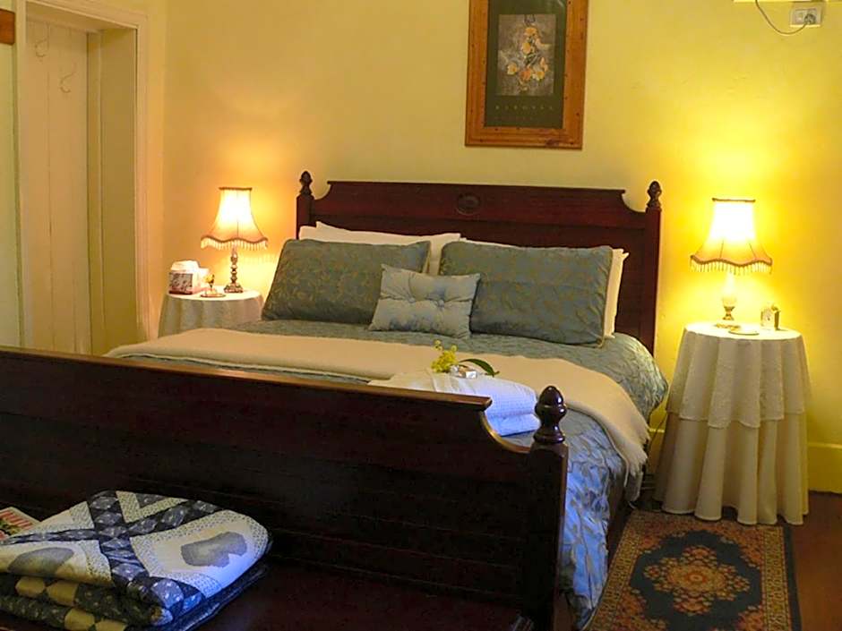 Photo 1 of 14 of 2 Bedroom Cottage