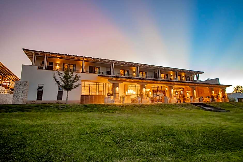 Hotel Vinícola Parvada by Lumina