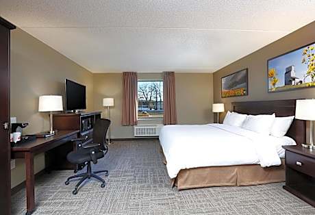 CANAD INNS DESTINATION CENTRE TRANSCONA