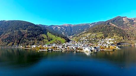 Double Room with Extrabed and Lake View