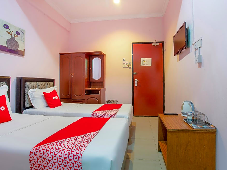 OYO 89782 Ranau City Inn