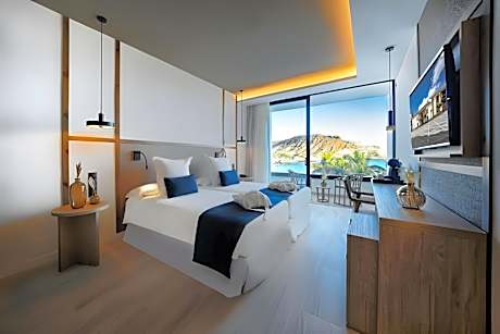 Sea View Junior Suite for 2 Adults