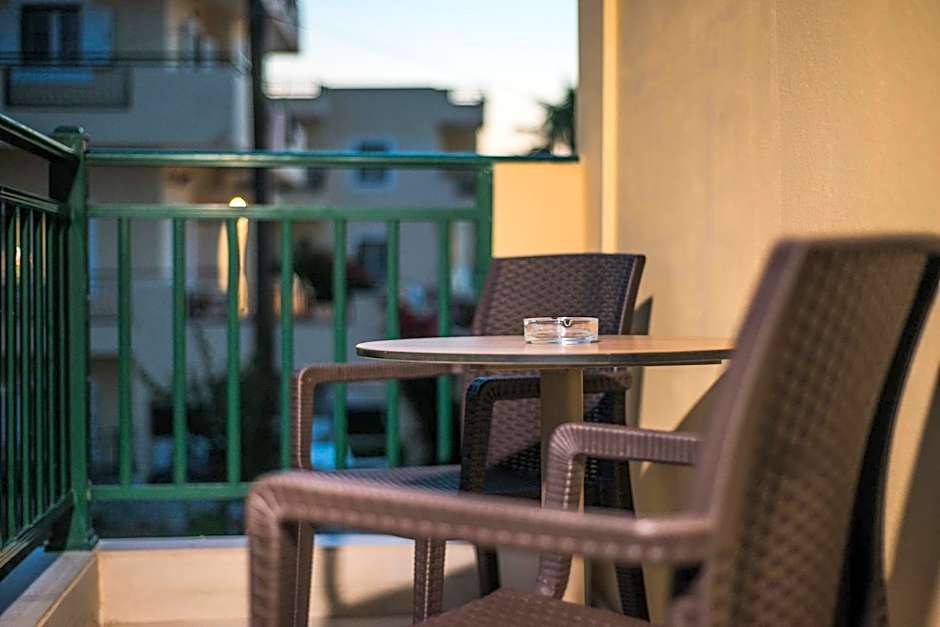 Stefania Studios by Estia