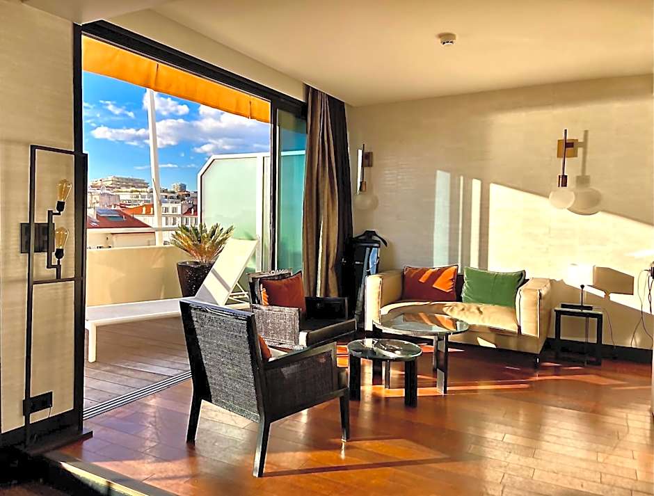 Hotel Cannes Centre Univers