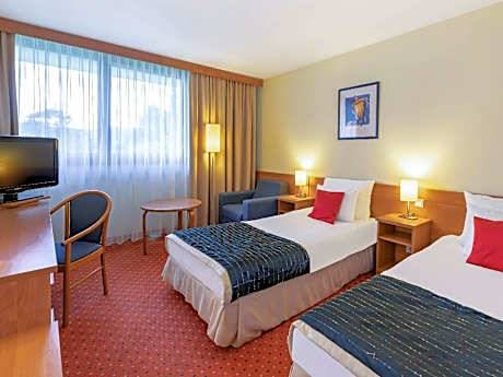 Standard Twin Beds