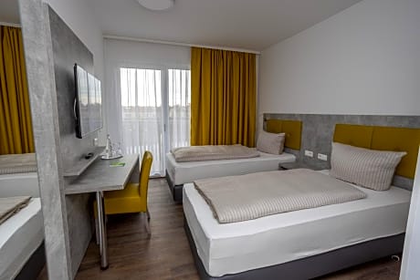 Deluxe Single Room