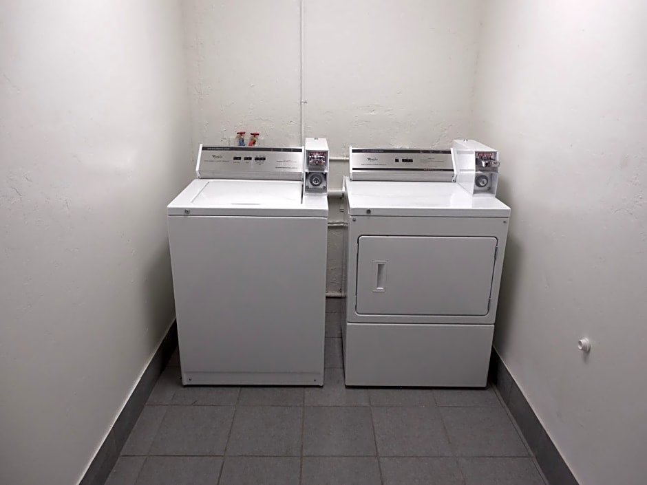 Motel 6-Oklahoma City, OK - Bricktown