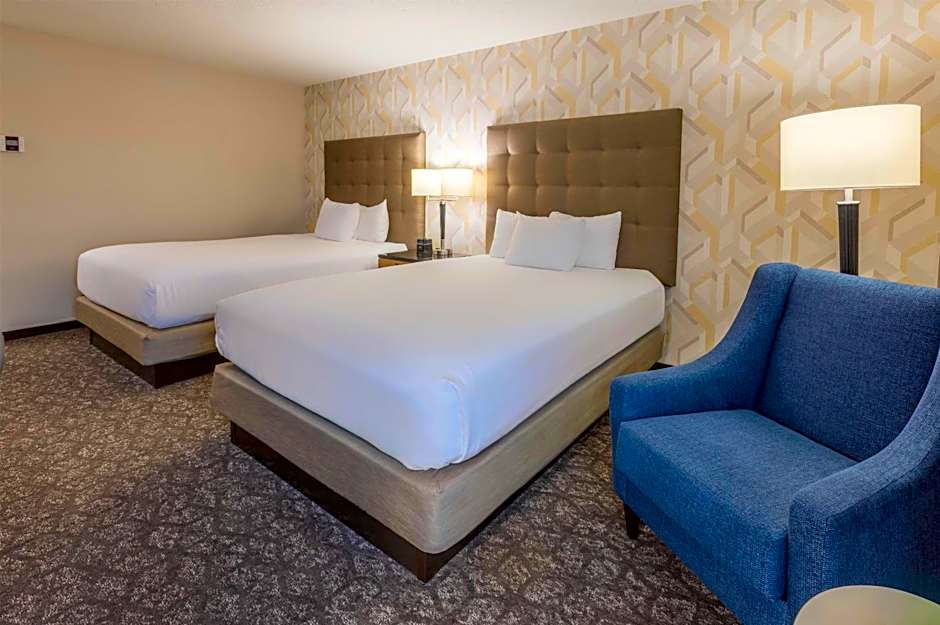 Drury Inn & Suites St. Louis Airport