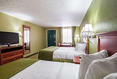 Standard 2 Queen Beds - No Smoking